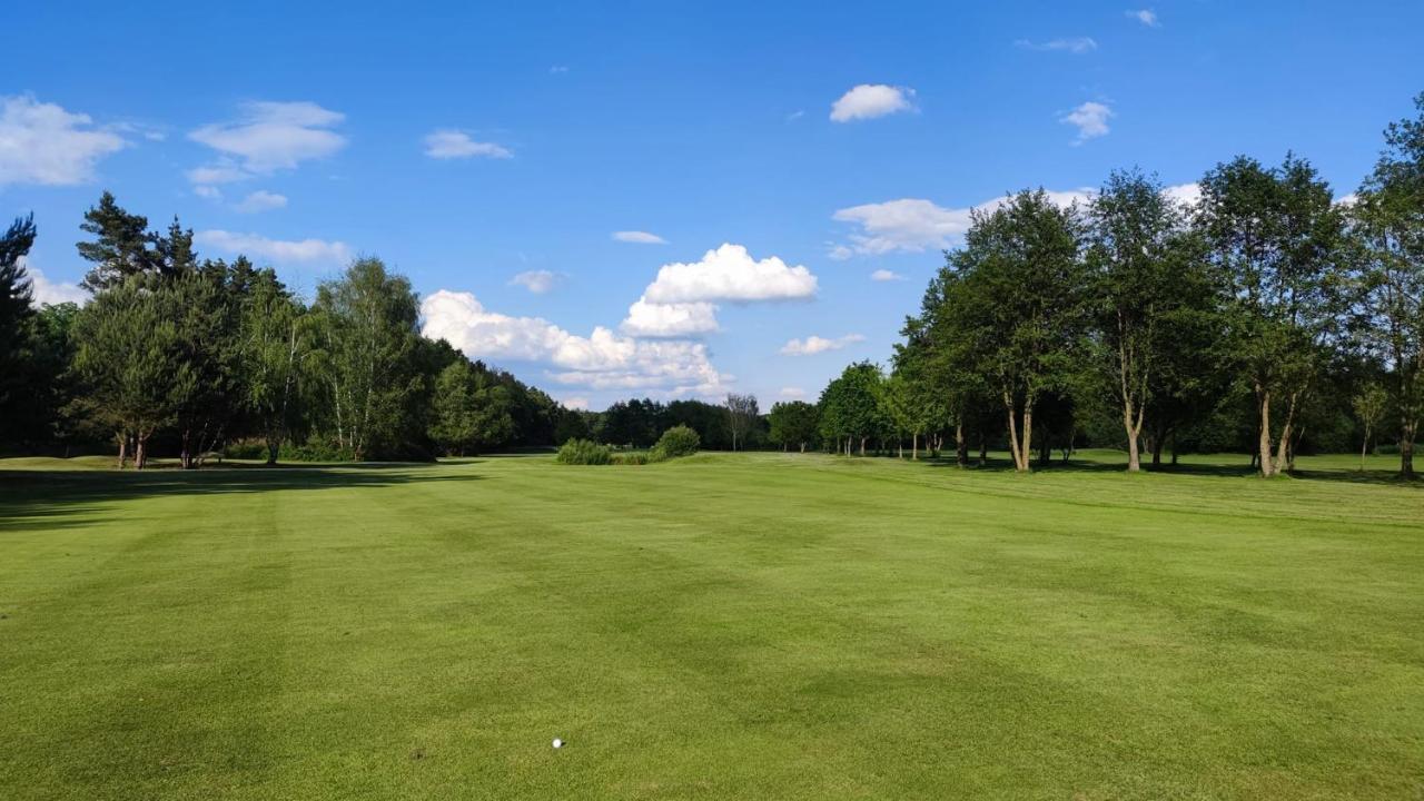 Golf Resort Lázně Bohdaneč Exterior foto